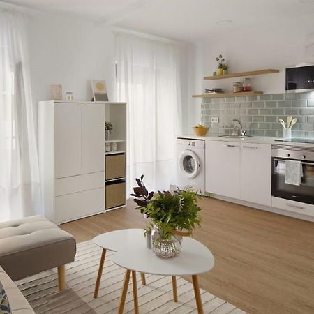 155A - Apartamento Junto Al Puerto Deportivo 기욘 외부 사진